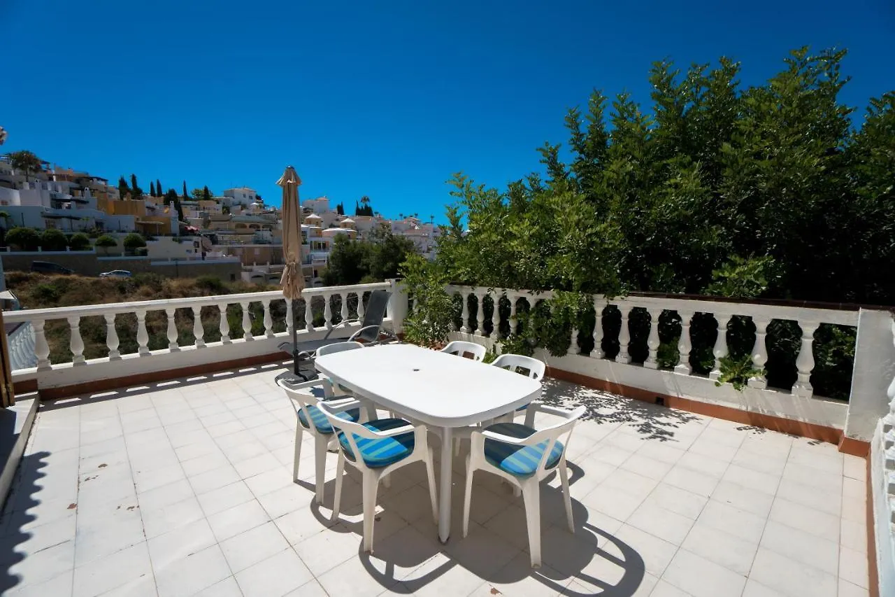 Villa Colina Menyber Nerja Tatil Evi