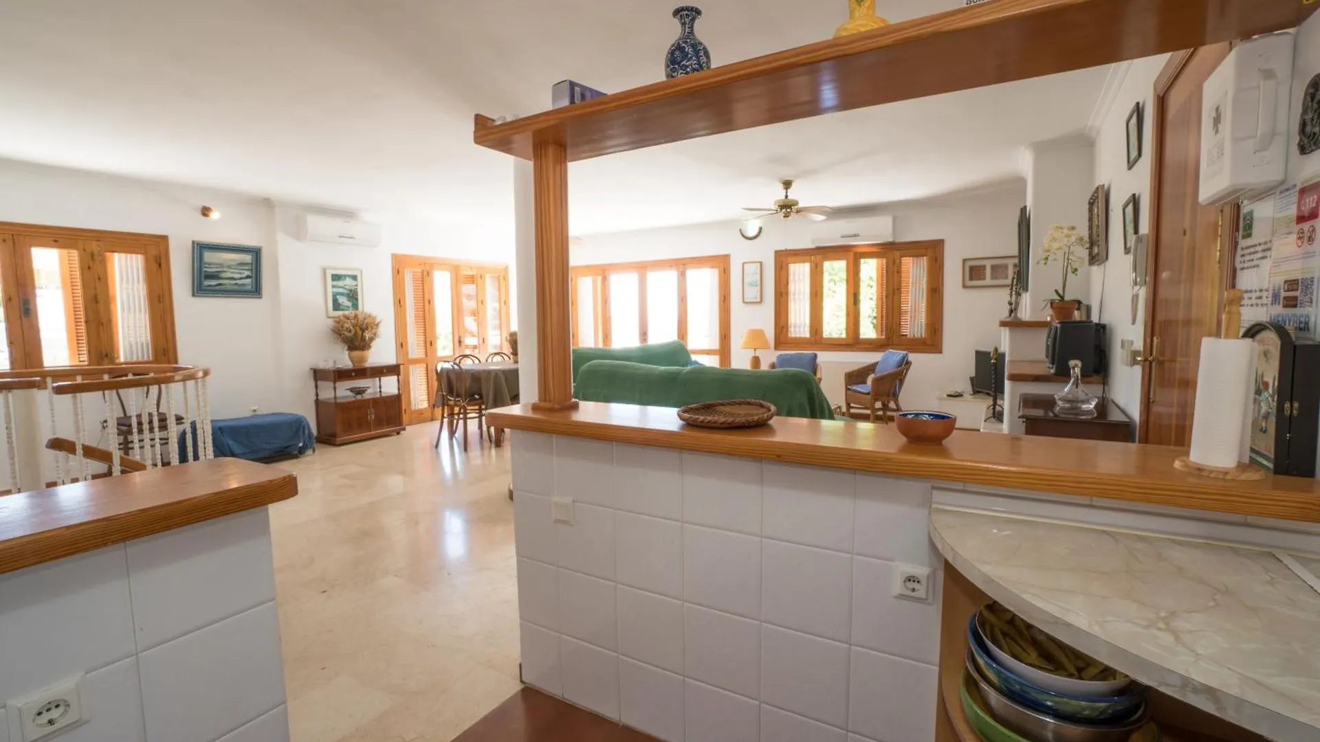 Villa Colina Menyber Nerja 0*,  İspanya